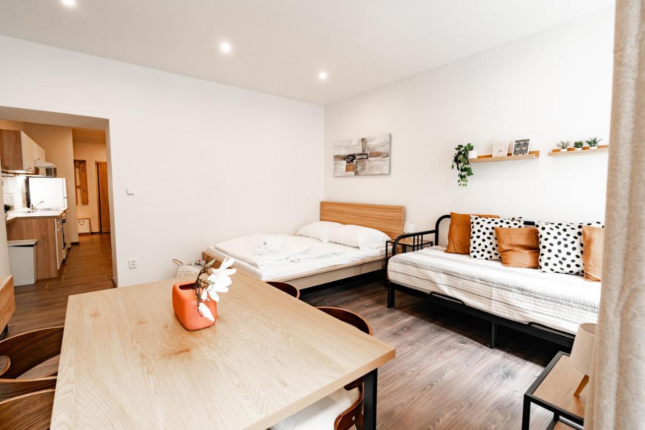 Internesto Brno Luzanky Appartement Buitenkant foto