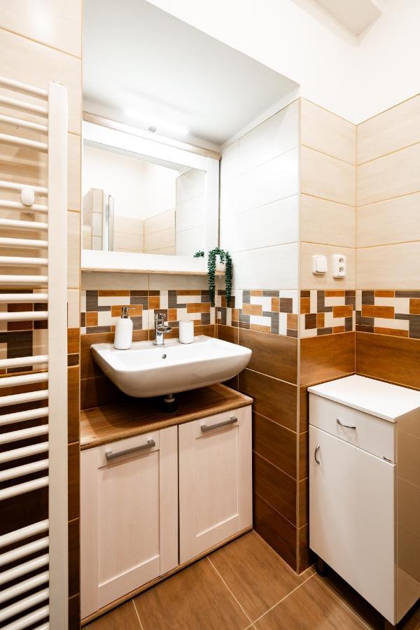 Internesto Brno Luzanky Appartement Buitenkant foto