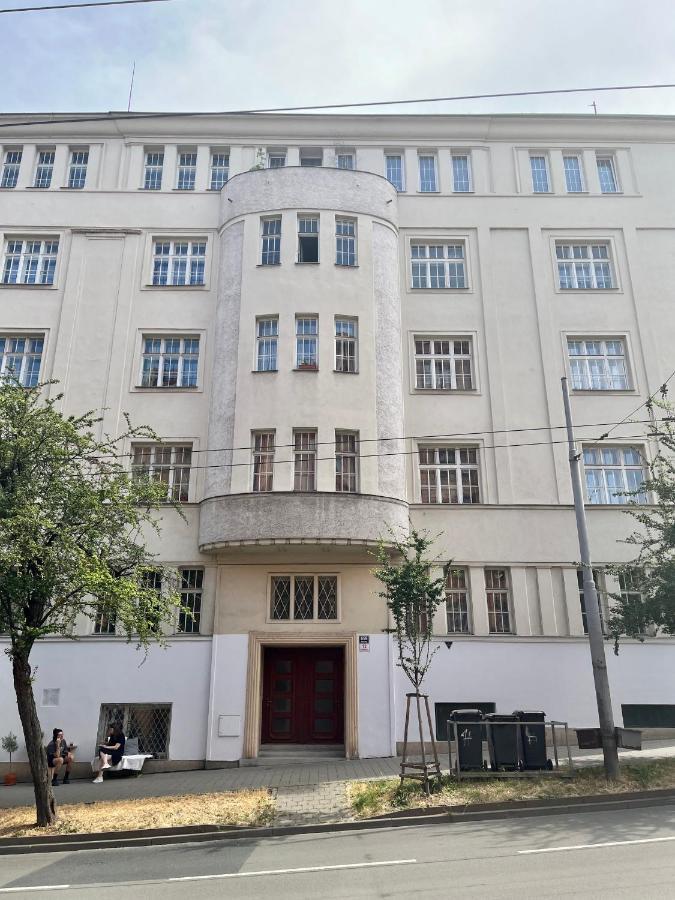 Internesto Brno Luzanky Appartement Buitenkant foto
